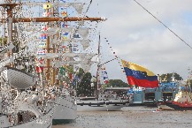 Los veleros de la regata del Bicentenario partieron con destino a Ushuaia