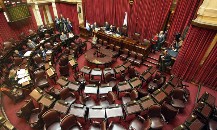 Acuerdan sesionar el jueves y resolver el conflicto por la bicameral en el Senado