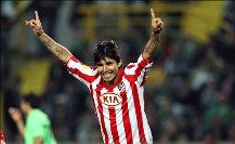 Ag�ero marc� dos goles para la clasificaci�n del Atl�tico de Madrid