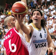 Argentina se acostumbr� a sufrir para ganar