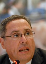 "Hay una polic�a dada vuelta y falta diagn�stico"