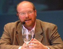 Grobocopatel considera que Argentina "no est� en el foco del hurac�n"