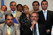 Provincias petroleras reclaman a las empresas mayores inversiones para subir la producci�n