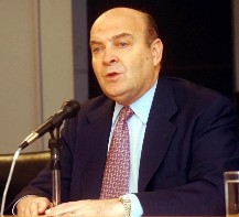 Cavallo analiza volver a la pol�tica ante el "desmanejo econ�mico"
