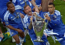 En una final infartante Chelsea supera a Bayern Munich y se consagra por primera vez campe�n de Europa