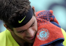 Del Potro estuvo muy cerca de dar el golpe ante Federer que reaccion� y se qued� con el festejo