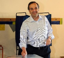 Los conservadores que respaldan mantener el euro ganaron las elecciones en Grecia 