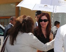 La Presidenta comienza su participaci�n en la VII Cumbre del G-20