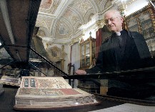 Hallan el C�dice Calixtino robado hace un a�o en Santiago de Compostela
