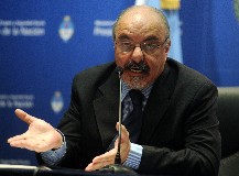 El Gobierno dej� sin efecto el congreso sindical convocado por Moyano