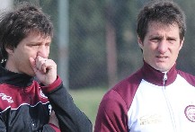 Guillermo Barros Schelotto inici� su carrera como t�cnico al frente de Lan�s 