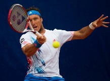 M�naco cay� en la final de Stuttgart ante Tipsarevic