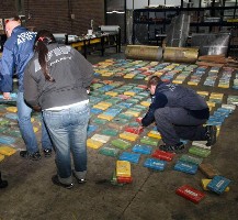 Secuestran m�s de media tonelada de coca�na en Ezeiza