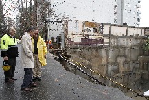 Macri recorri� la zona del derrumbe en un pozo de una obra en construcci�n en Palermo
