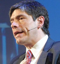 Abal Medina se�al� que De la Sota "hace un show electoral que no sirve para la gobernabilidad"