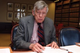 Griesa define mañana el pedido de holdouts para que declare a la Argentina en desacato