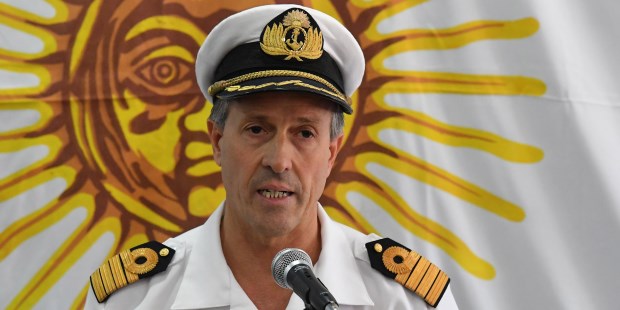 El vocero de la Armada, Enrique Balbi.