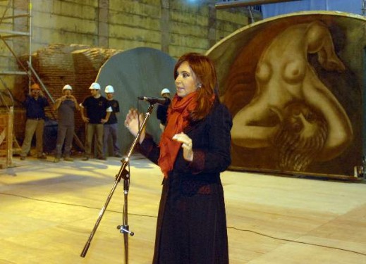 Se inauguró en la Aduana Taylor el mural de Siqueiros