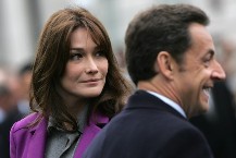 Sarkozy y Bruni sufren la primera crisis marital 