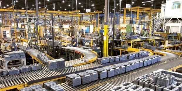 La actividad industrial acumuló durante el año pasado una baja del 5 %
