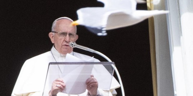 El Papa llamó a combatir y denunciar "la plaga" de la trata de personas