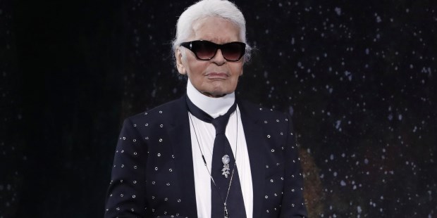 Murió el director de Chanel y diseñador alemán Karl Lagerfeld