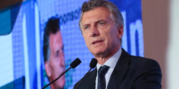 Macri.