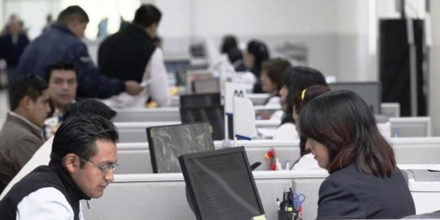 El Estado transfiere a un puñado de empresas más de la mitad de lo que cobran trescientos cincuenta y siete mil agentes públicos.