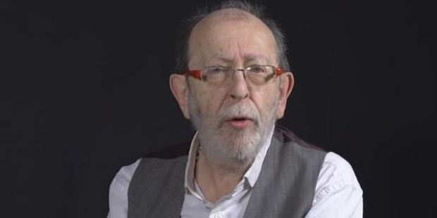 La Unión Europea se encuentra actualmente impotente y paralizada, porque ha elegido ser un gran mercado en vez de una gran potencia, analizó el pensador Alain de Benoist.