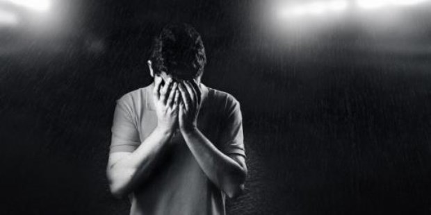 Las personas pobres tienen el doble de depresión y ansiedad, según un informe de la UCA