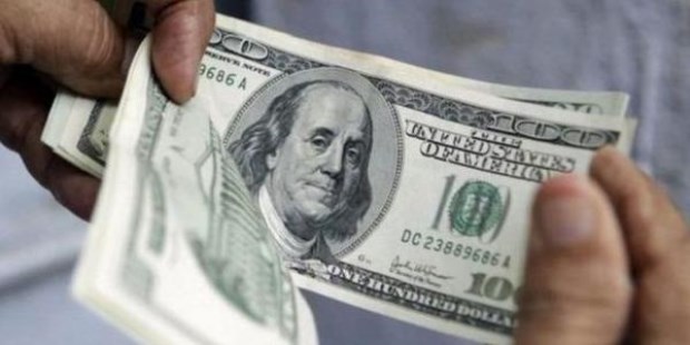 El dólar retrocedió 1,53 por ciento y cerró la semana en 41,13 pesos