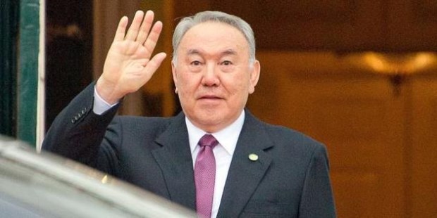 Nursultán Nazarbáyev.