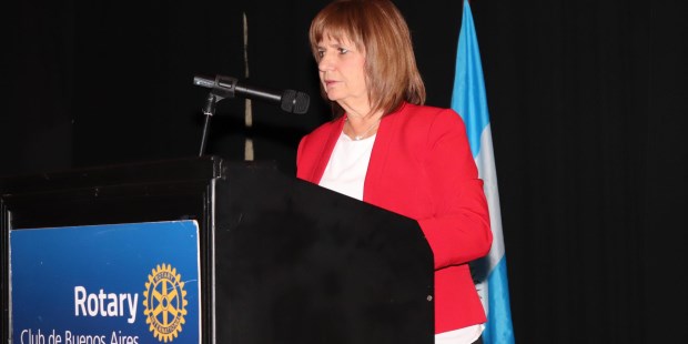 Patricia Bullrich durante el encuentro en el Rotary Club de Buenos Aires. (Archivo).