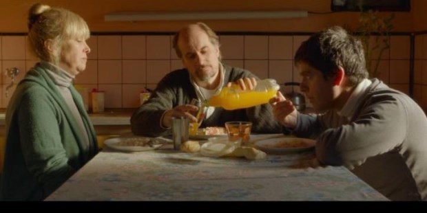 Una cálida comedia dramática