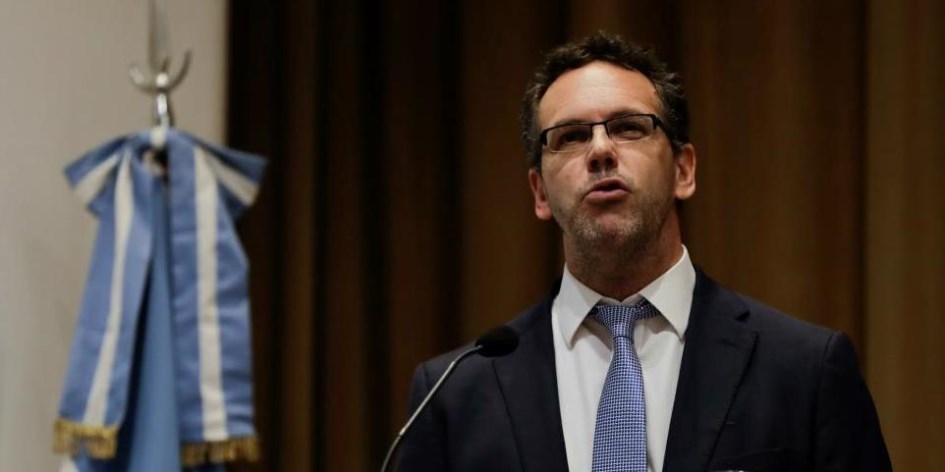 El Banco Central congeló hasta fin de año la banda de flotación