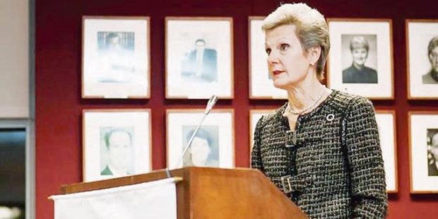 Una jueza de Nueva York falló en favor de Argentina para suspender el juicio por YPF