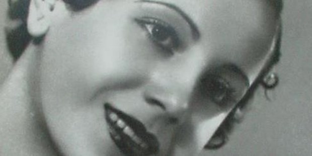 La mujer tras el mito