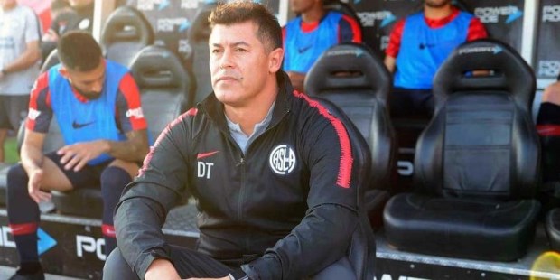 San Lorenzo decidió que Jorge Almirón no siga como entrenador