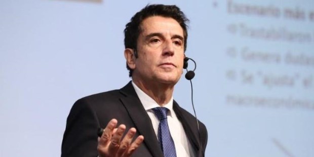 Melconian: "Pelearse con el FMI es equivalente al suicidio"