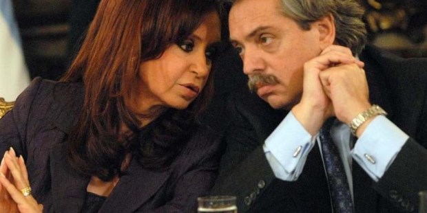 Cristina no pateó el tablero pero sacudió muchas piezas