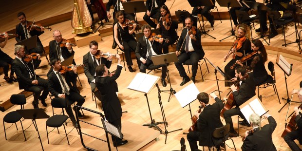 La Orquesta Filiberto ejecutó, con segura intervención, cinco producciones de músicos de finales del siglo XIX e inicios del XX. Foto: GEORGINA GARCIA-DNOE