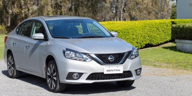 EL ESP ESTARA DISPONIBLE EN TODOS LOS MODELOS DEL SEDAN.