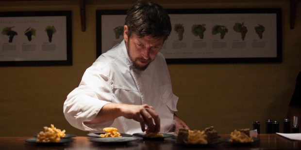 Santiago Blondel, chef de ‘Gaspasai Restó’ situado en las sierras de la localidad cordobesa de La Cumbre.