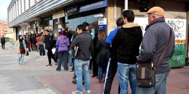 La desocupación subió al 10,1% al término del primer trimestre