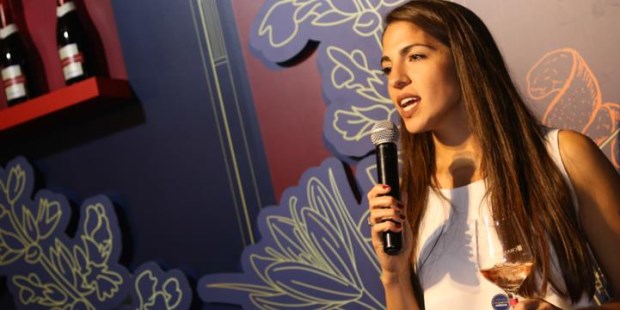 Con 28 años, Ana Paula Bartolucci es la primera enóloga que trabaja en Chandon.