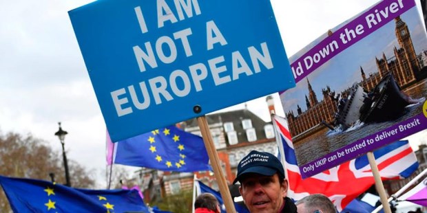 Los ingleses intentan escapar de una pesadilla.