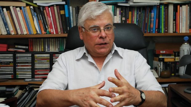 "La política argentina volvió a su modelo de democracia autoritaria"