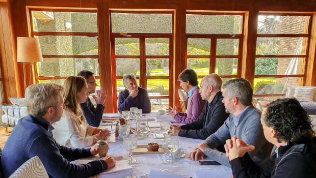 Tras reunirse con Macri, Lacunza dijo que el Presidente le transmitió las prioridades de la gestión