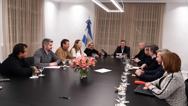 Macri ratificó a su gabinete y conformó una "Mesa de Acción Política" para la campaña