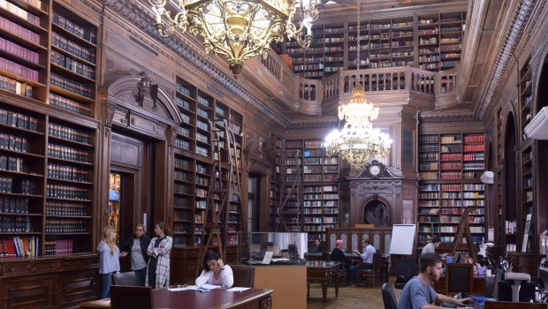 Joyas bibliográficas al alcance de la comunidad 